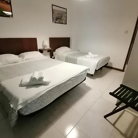 Local 4 Dreams Guest house Porto